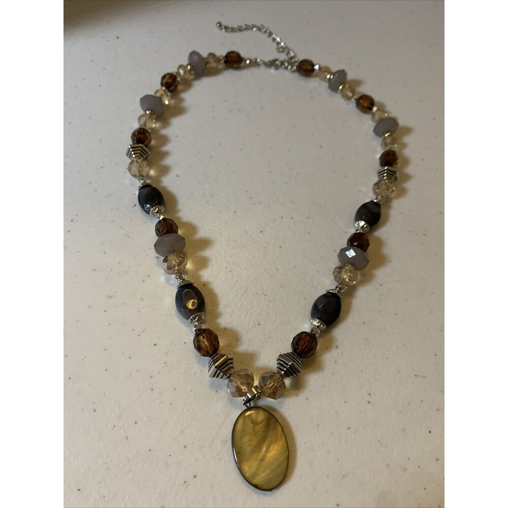 Mother Of Pearl Necklace Earrings Set Boho Good Fortune Prosperity Earthy Beads - Picture 10 of 11